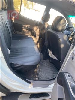 ميتسوبيشي L200